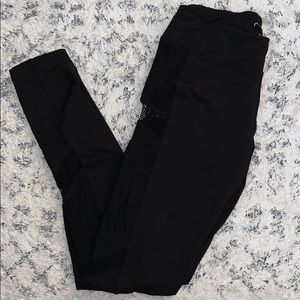 Black Workout Legging with Mesh Cutouts